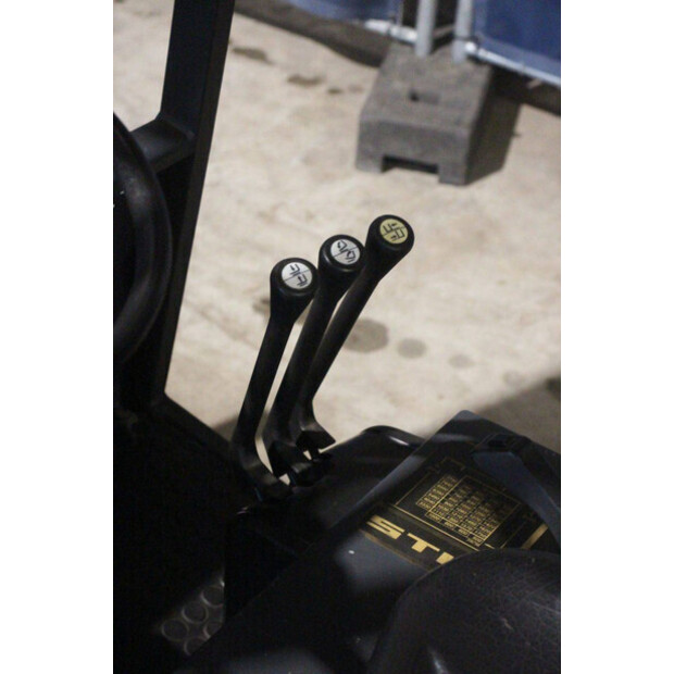 1994 Still R20-18-45581385