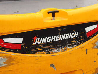 2016-jungheinrich-efg-425s-1425129-45581409