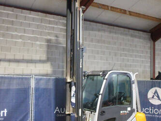 2013-still-rx70-25-1425130-45581457