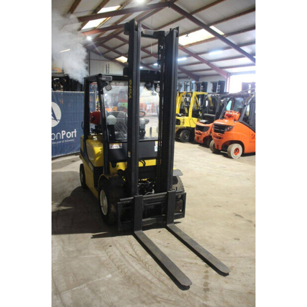 2017 يال GLP25VX-45581567