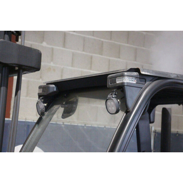 2017 يال GLP25VX-45581573