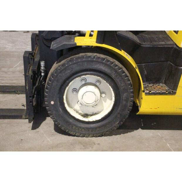 2017 يال GLP25VX-45581574