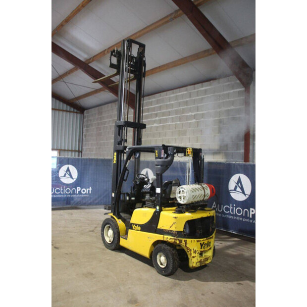 2017 يال GLP25VX-45581589