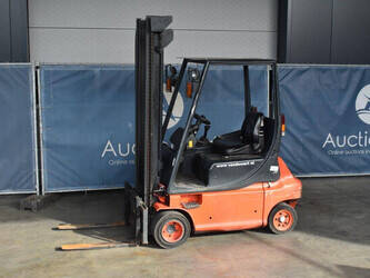 Image for LIFTS Linde E20P