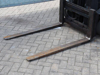 2014-linde-e16-01-1425139-45581726