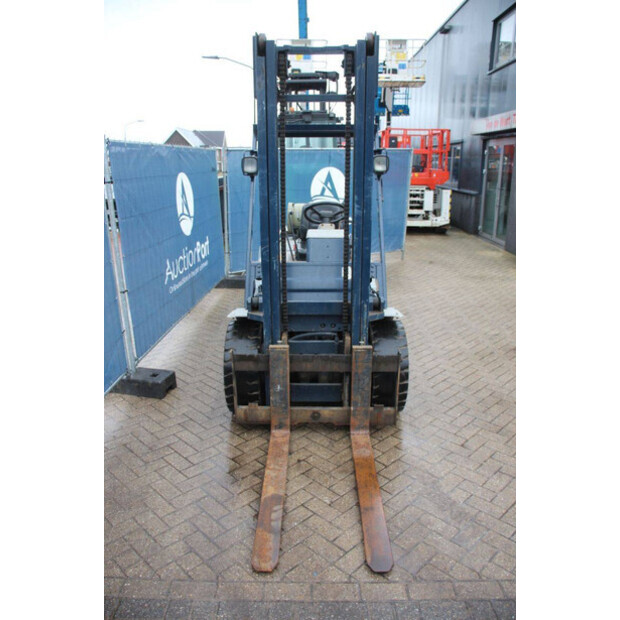 1990 كوماتسو FG 30-11-45581784