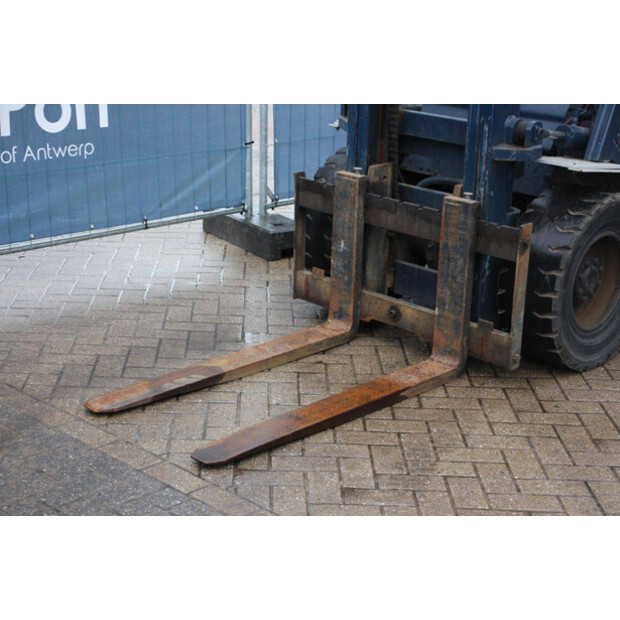 1990 كوماتسو FG 30-11-45581786