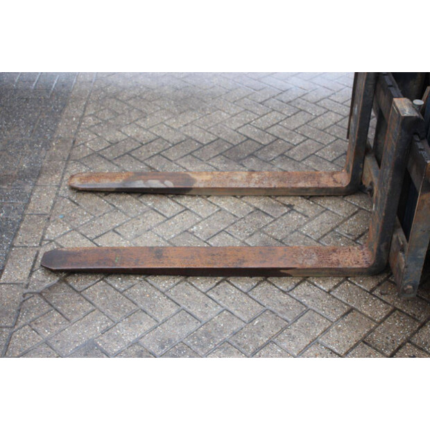 1990 كوماتسو FG 30-11-45581788