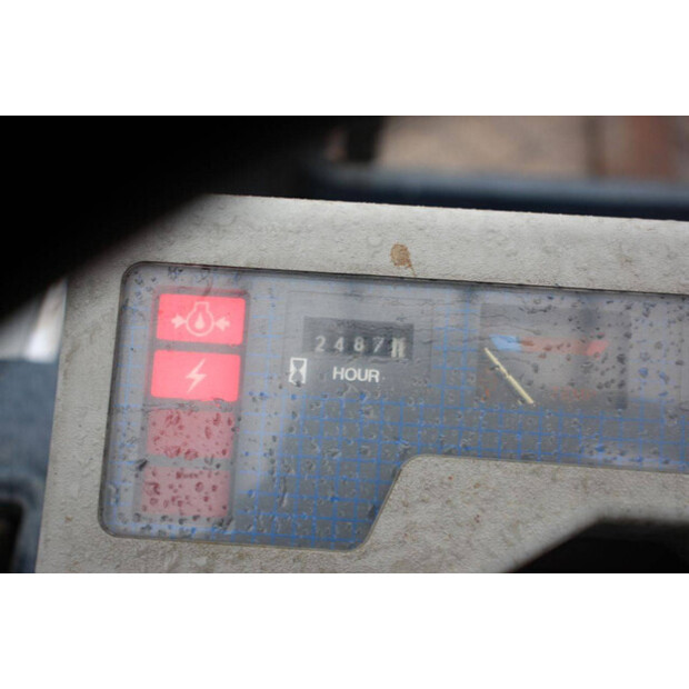 1990 كوماتسو FG 30-11-45581803