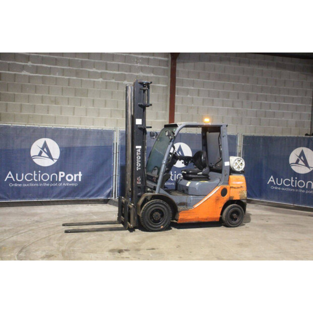 2008 تويوتا 02-8FGF25-45581810