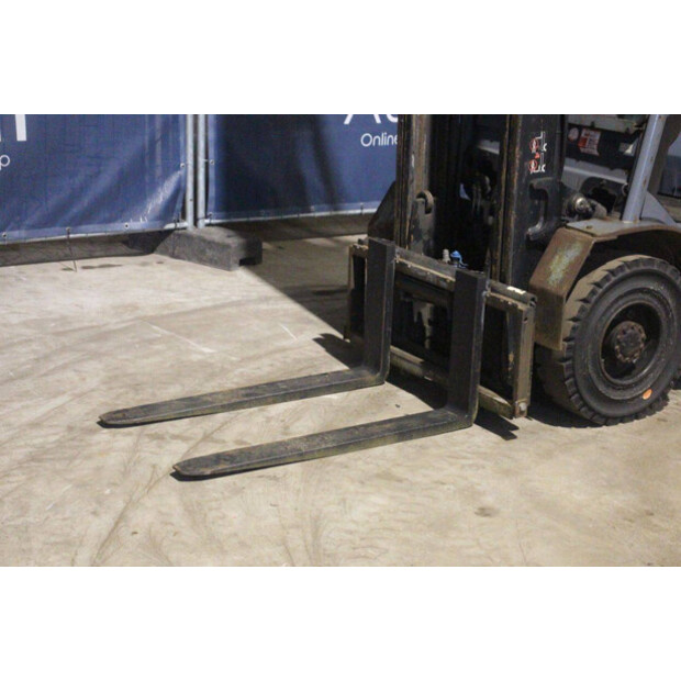 2008 تويوتا 02-8FGF25-45581818