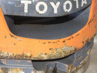 2008-toyota-02-8fgf25-1425142-45581827