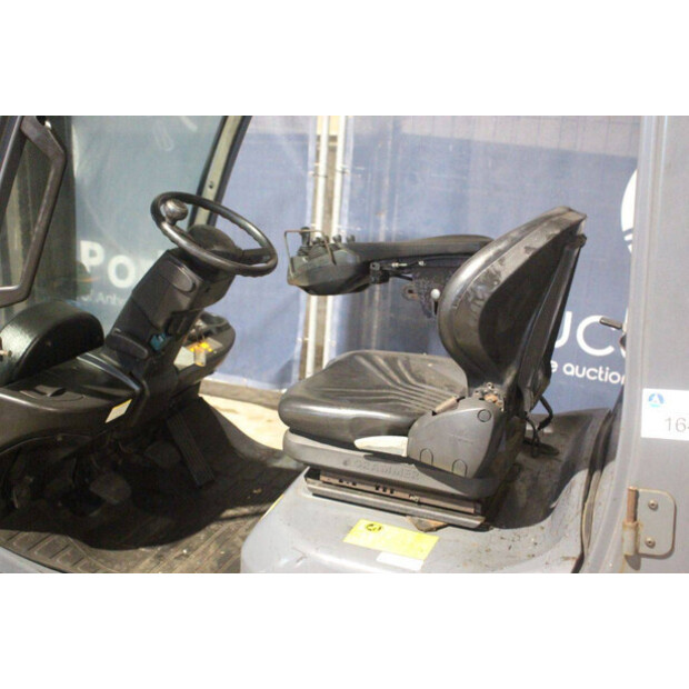 2008 تويوتا 02-8FGF25-45581831