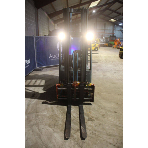 2010 Jungheinrich EFG 320-45581879