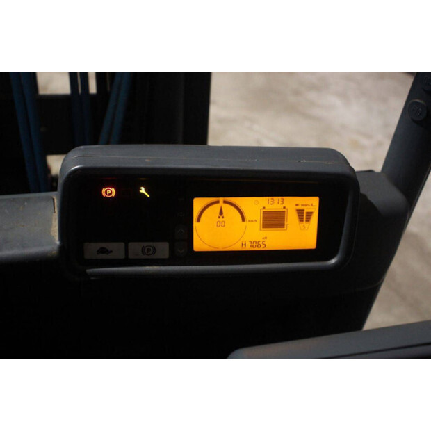 2010 Jungheinrich EFG 320-45581896