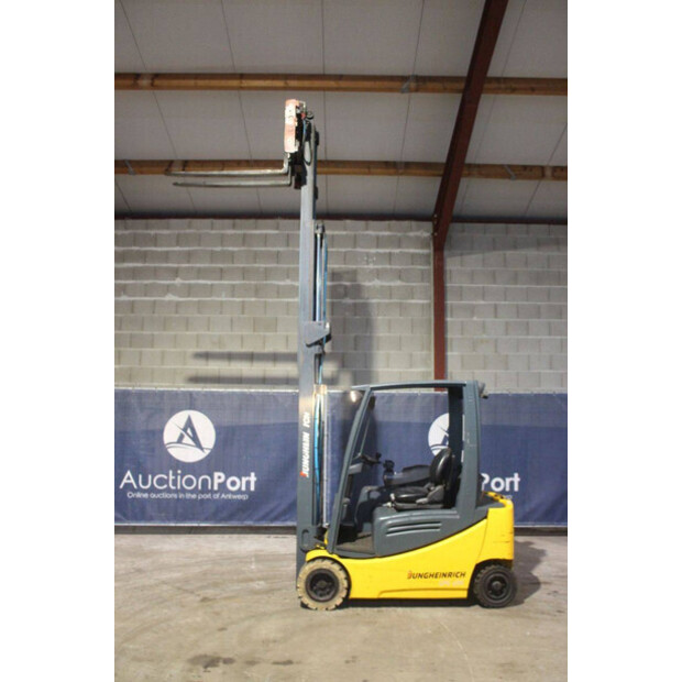 2010 Jungheinrich EFG 320-45581899