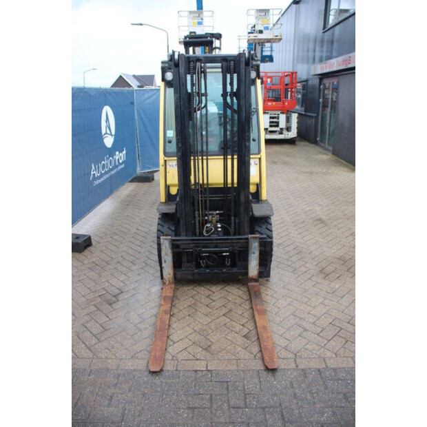 2011 Hyster H2.0FT-45581908