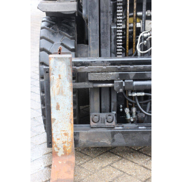 2011 Hyster H2.0FT-45581912