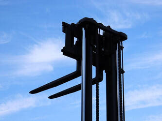 2003-still-r70-40-1425148-45582032