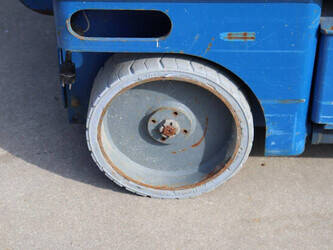 2010-haulotte-compact-14-1425151-45582119