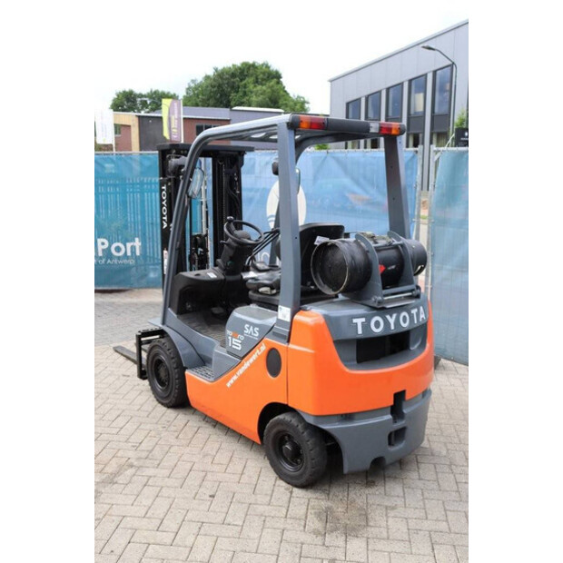 2008 تويوتا 02-8FGF18-45582334