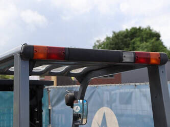 2008-toyota-02-8fgf18-1425158-45582352