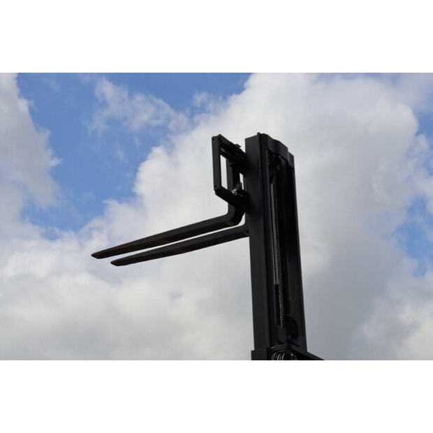 2008 تويوتا 02-8FGF18-45582372