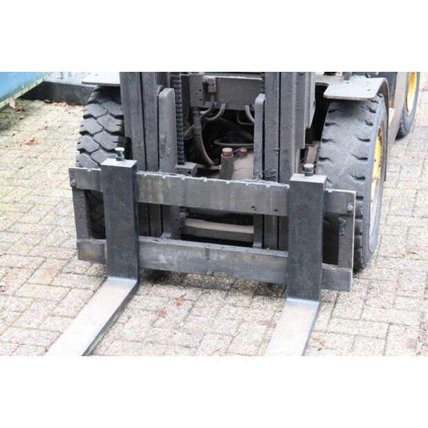 1998 Daewoo D25-3-45582382