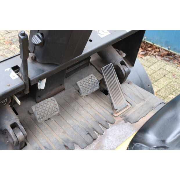 1998 Daewoo D25-3-45582390