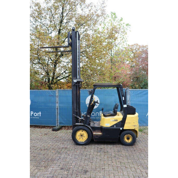 1998 Daewoo D25-3-45582400