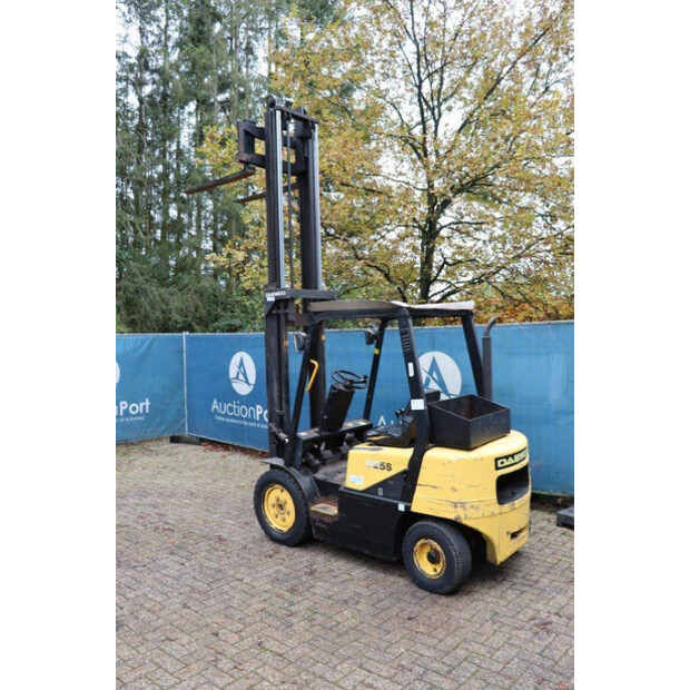 1998 Daewoo D25-3-45582401