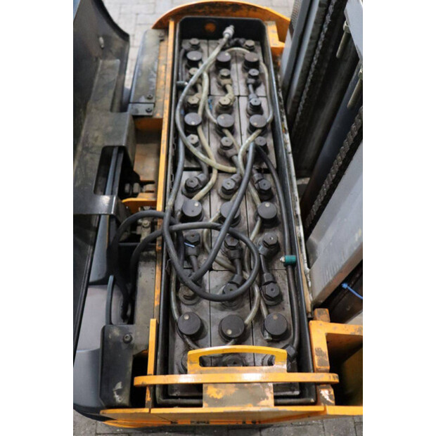 2011 Still EGV 14-45582454