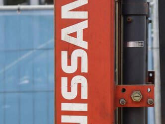 1995-nissan-kcugh02f350-1425164-45582557