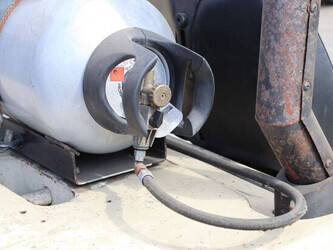 1995-nissan-kcugh02f350-1425164-45582566