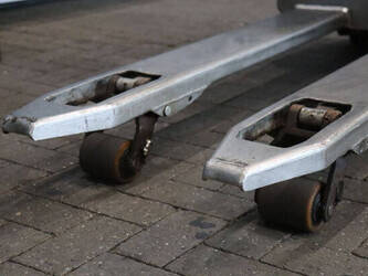 2001-lafis-lehm-20-1425165-45582611