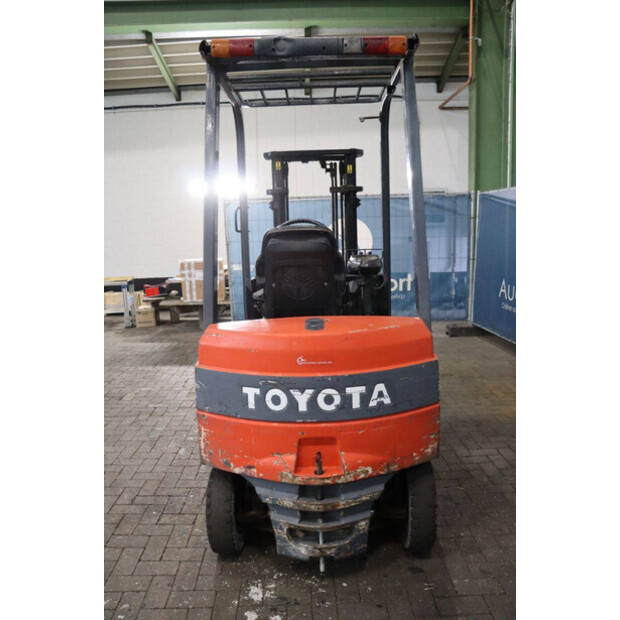 2003 Toyota 7FBMF16-45582889