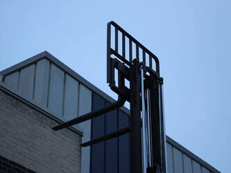 2017-linde-e16c-02-1425184-45583132