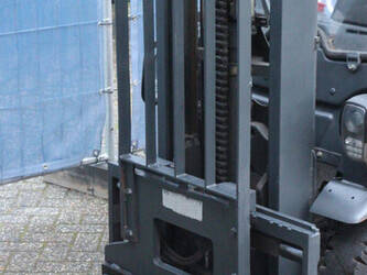 2017-linde-e16c-02-1425186-45583170