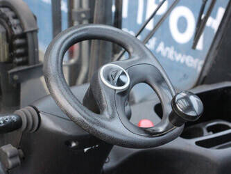 2017-linde-e16c-02-1425186-45583180