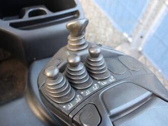 2014-linde-e18ph-02-1425191-45583296