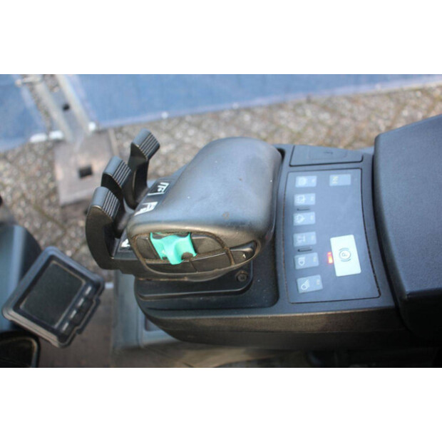 2019 جنجهينريتش EFG 320-45583396