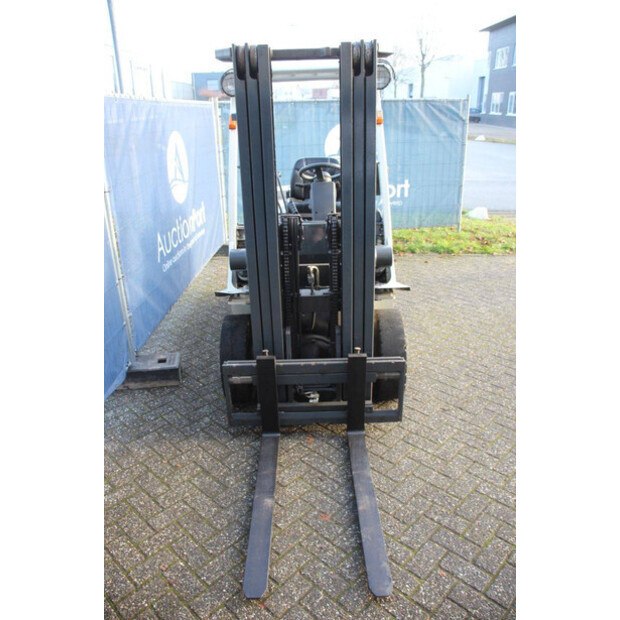 2014 NISSAN Y1D2A25Q-45583611