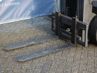 2014-nissan-y1d2a25q-1425202-45583613