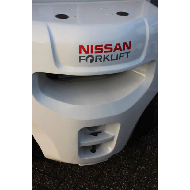 2014 NISSAN Y1D2A25Q-45583621