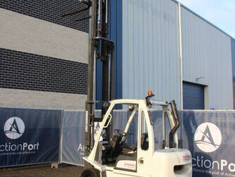 2014-nissan-y1d2a25q-1425202-45583634