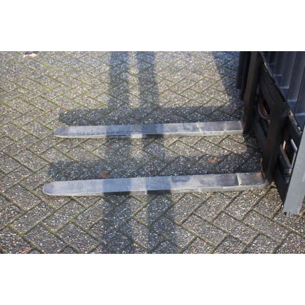 2001 Linde E16-02-45583666