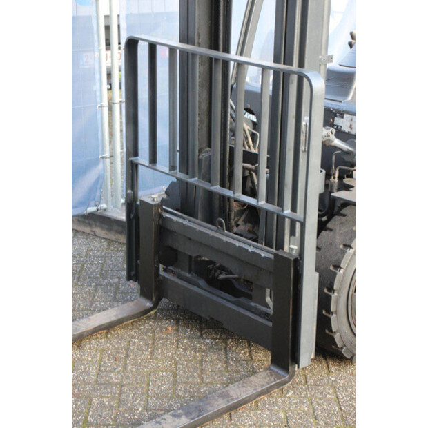 2011 دووسان D23S-3-45583834