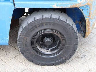 2001-caterpillar-dp35k-1425210-45583864