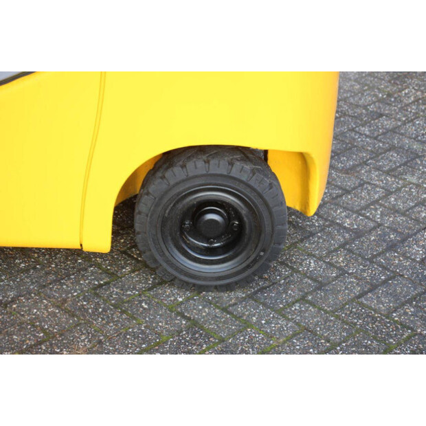 2019 Jungheinrich TFG320S-45583912