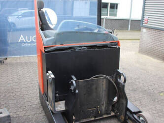 2017-toyota-rre180-1425214-45584021